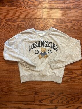 H&M Los Angeles Teddy Graphic Crewneck Sweatshirt - Light Gray